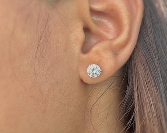 18K Yellow Gold Diamond Studs. 18K 3 Prong Diamond Studs. 2 Carat Diamond Studs in 18K Gold.