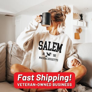 Salem Sweatshirt, Salem Massachusetts, Preppy Varsity Halloween Sweatshirt, Witch Crewneck, 1692 Sweatshirt, Fall Sweater, Salem Shirt