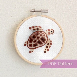 Sea turtle cross stitch pattern PDF - Sea Turtle Embroidery - Instant download - Small