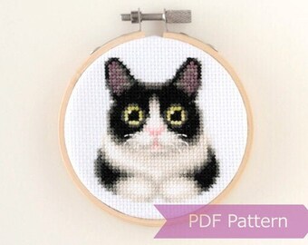 Tuxedo cat cross stitch pattern PDF - Tuxedo cat embroidery - Instant download - Small