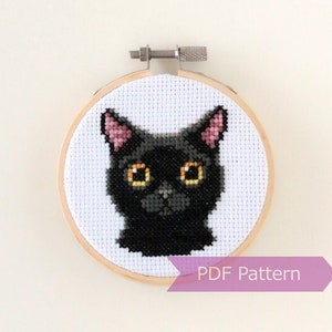 黒猫のクロスステッチパターン PDF - 黄色/緑の目をした黒猫の刺繍 - 即時ダウンロード - 小