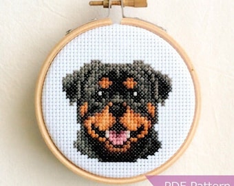 Rottweiler cross stitch pattern PDF - Rottweiler smiling - Instant download - Small