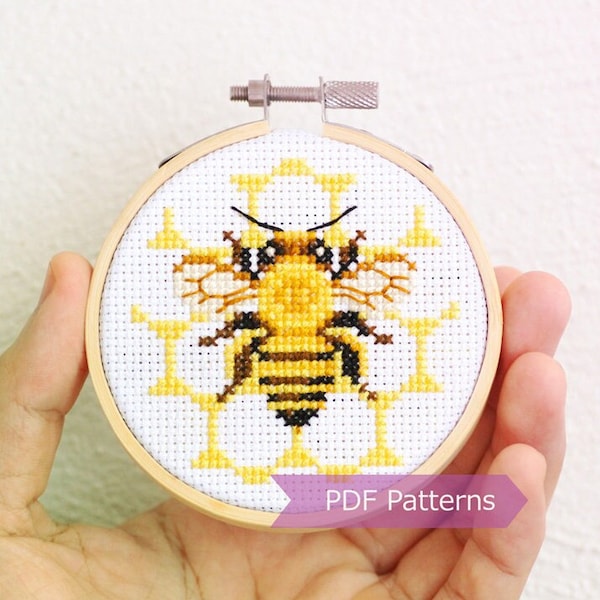 Honey bee cross stitch pattern PDF - Honey bee embroidery pattern - Instant download - Small