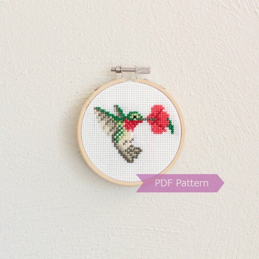 Hummingbird cross stitch pattern PDF - Humming bird embroidery - Instant Download - Small