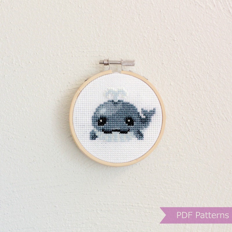 Modèle de point de croix Baleine la nuit : broderie à bosse