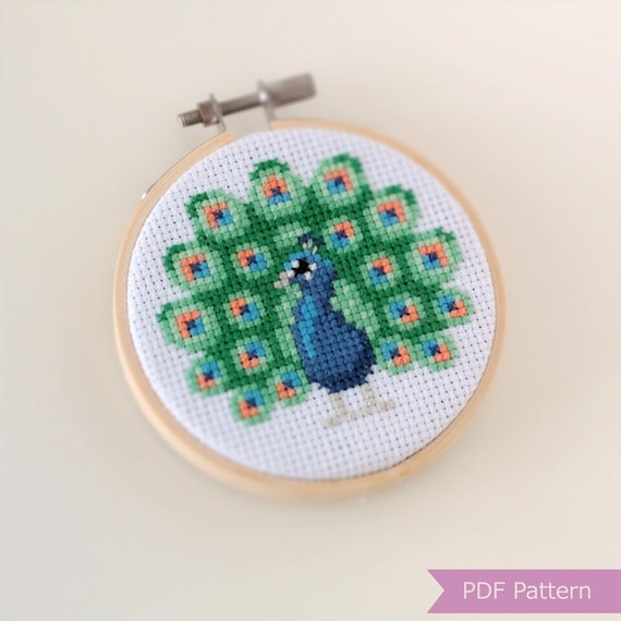 孔雀のクロスステッチパターンPDF - 孔雀の刺繍 - 即時ダウンロード