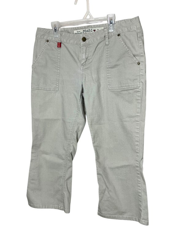 Mudd Y2K Low Rise Khaki Capris Pants Size 11 - Main Image