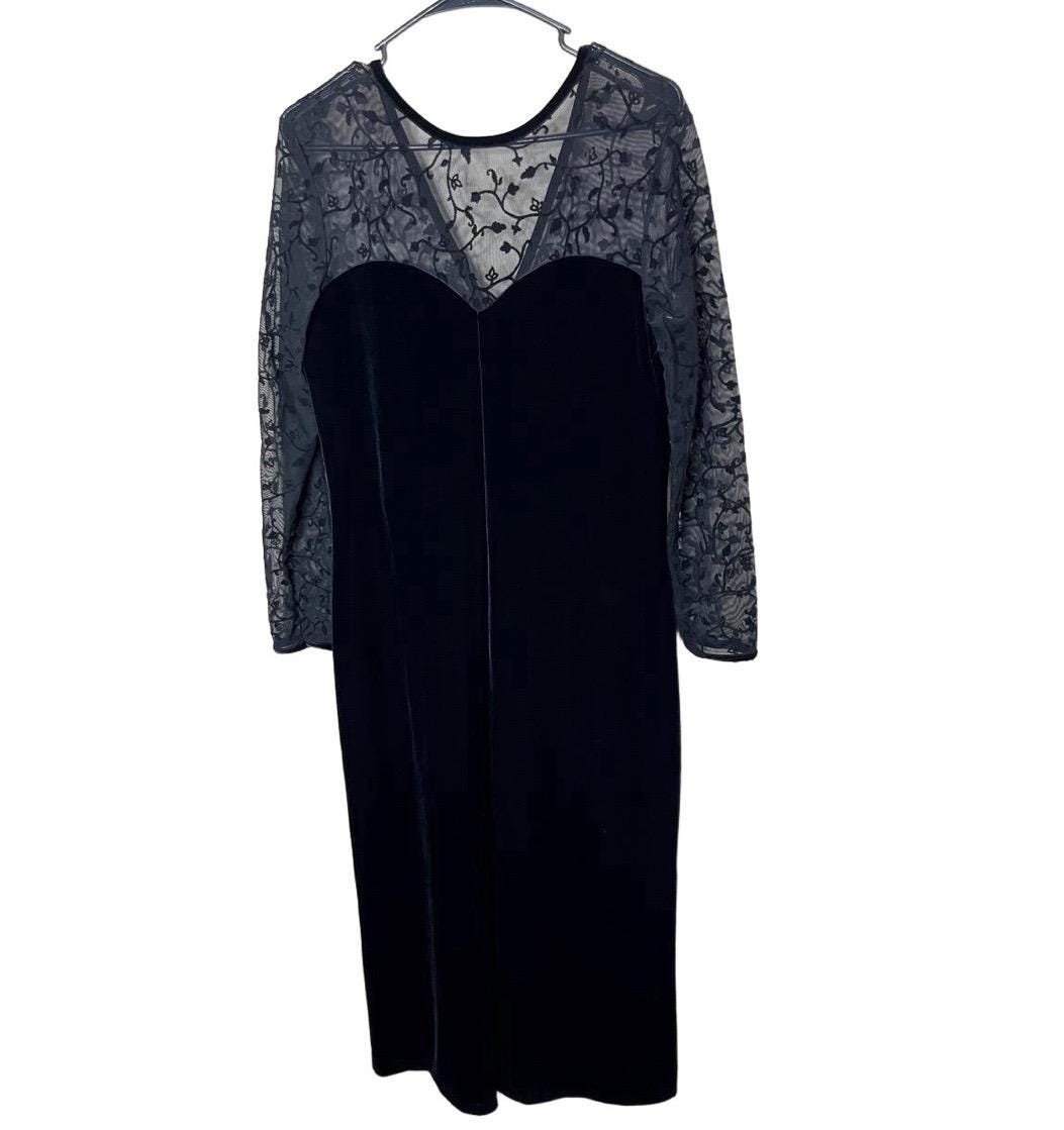 long sleeve lace open back dress A-line Wedding Dress Ivanel with Lace Sleeves US 14 main image 1