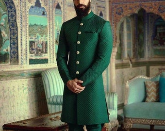 Sabyasachi Inspired Indian wedding dress that you will want for the most valuable day of his life sherwani for groom,Quilted Styled Sherwani