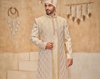 Goldene Farbe Indowestern Sherwani,Bräutigam Sherwani,Sherwani für Männer,Herren Hochzeitskleid,Indische Männer Kleidung,Sherwani Männer Hochzeit,Sherwani