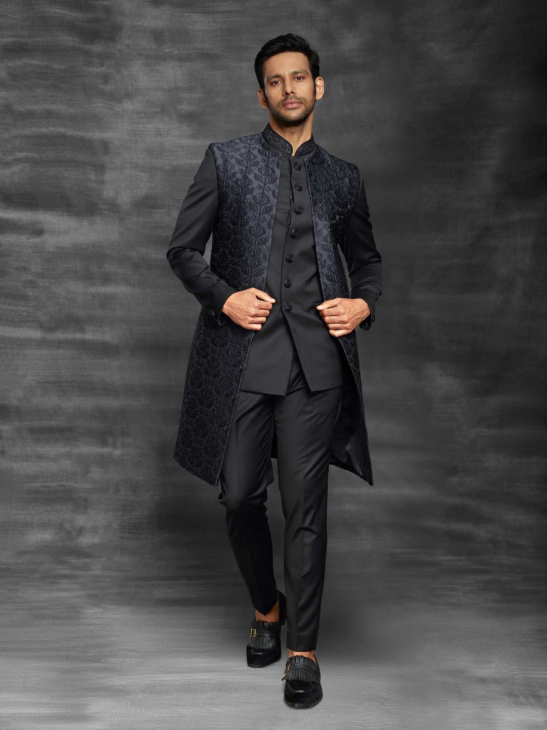 Ready to Wear Wedding outfits for Men | Louis Philippe Fashion Blogs