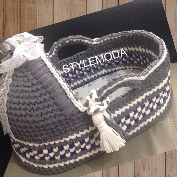 gray moses basket