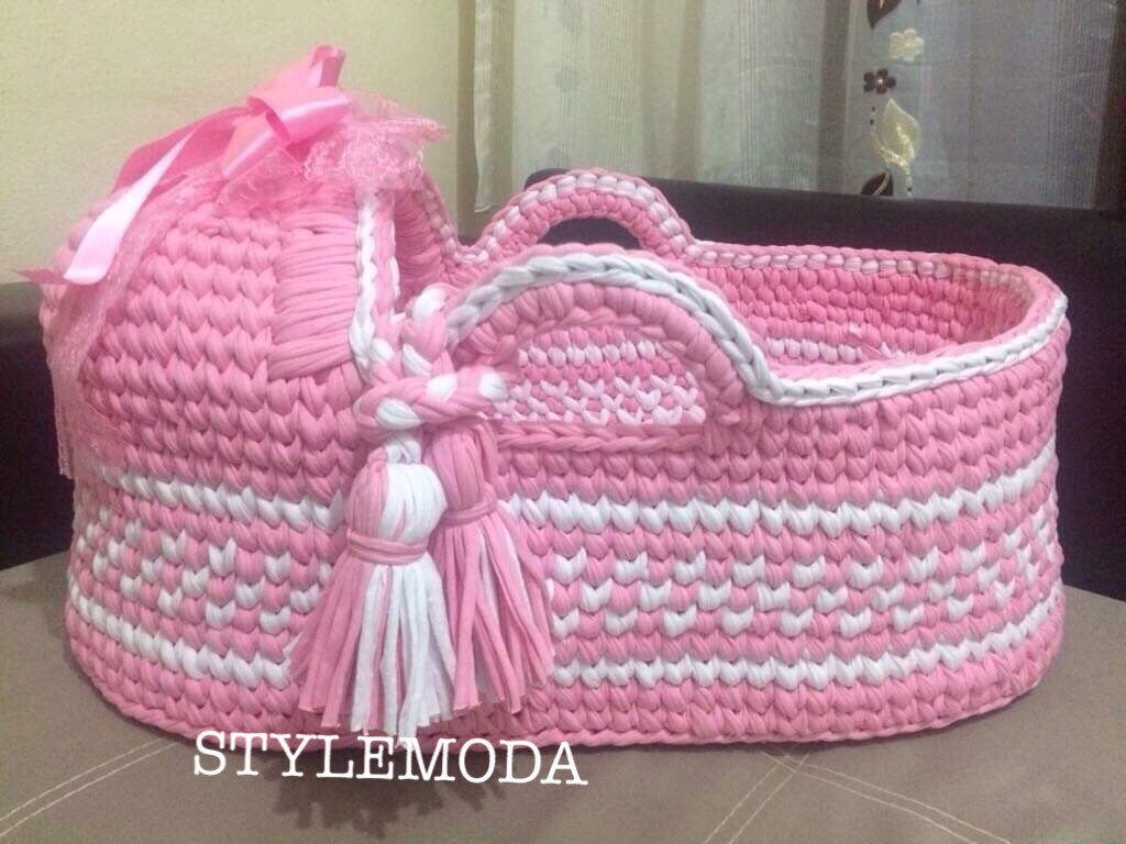 crochet bassinet