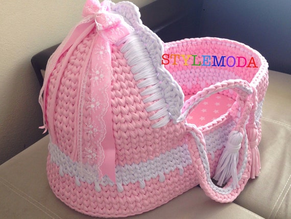 pink moses basket