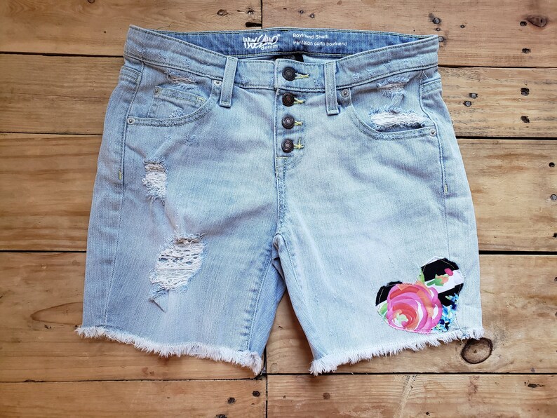 mossimo boyfriend denim shorts