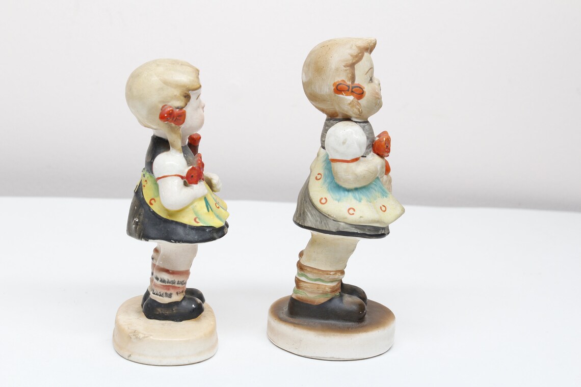 Vintage ceramic figurines girls carrying baskets & flowers Etsy
