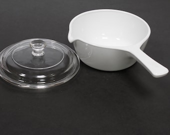 2 pieces Pyrex Corning Ware Sauce Pan P-89-B 2 1/2 Cup with glass lid P- 81- C