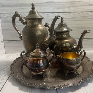 Oneida 4 Piece Silverplated Tea and Coffee Set