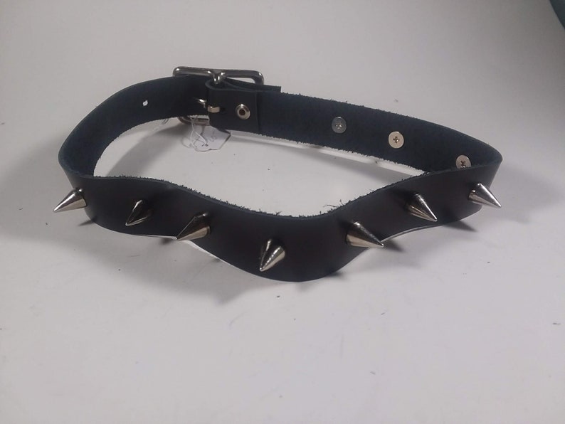 spike collar generator spike collar generator