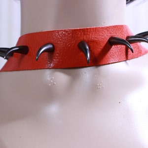 Leather Collar with Cat Claws
