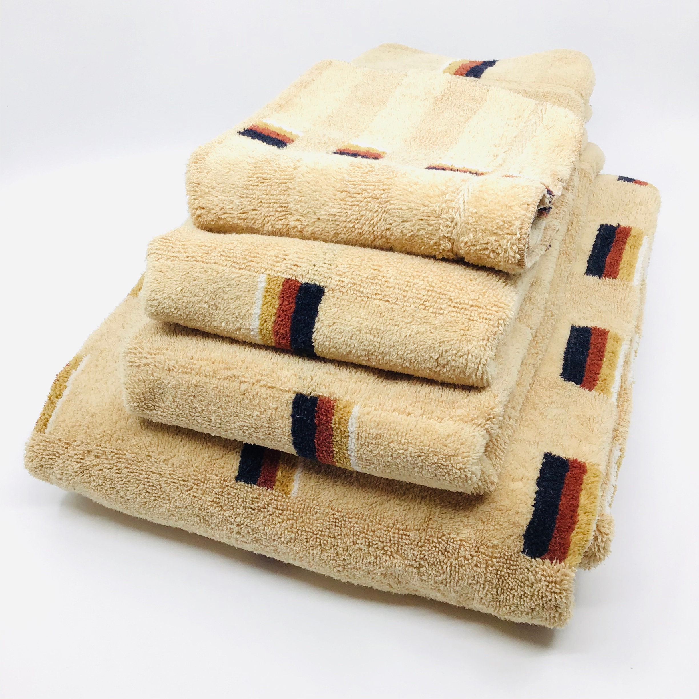 Luxor towels hotsell