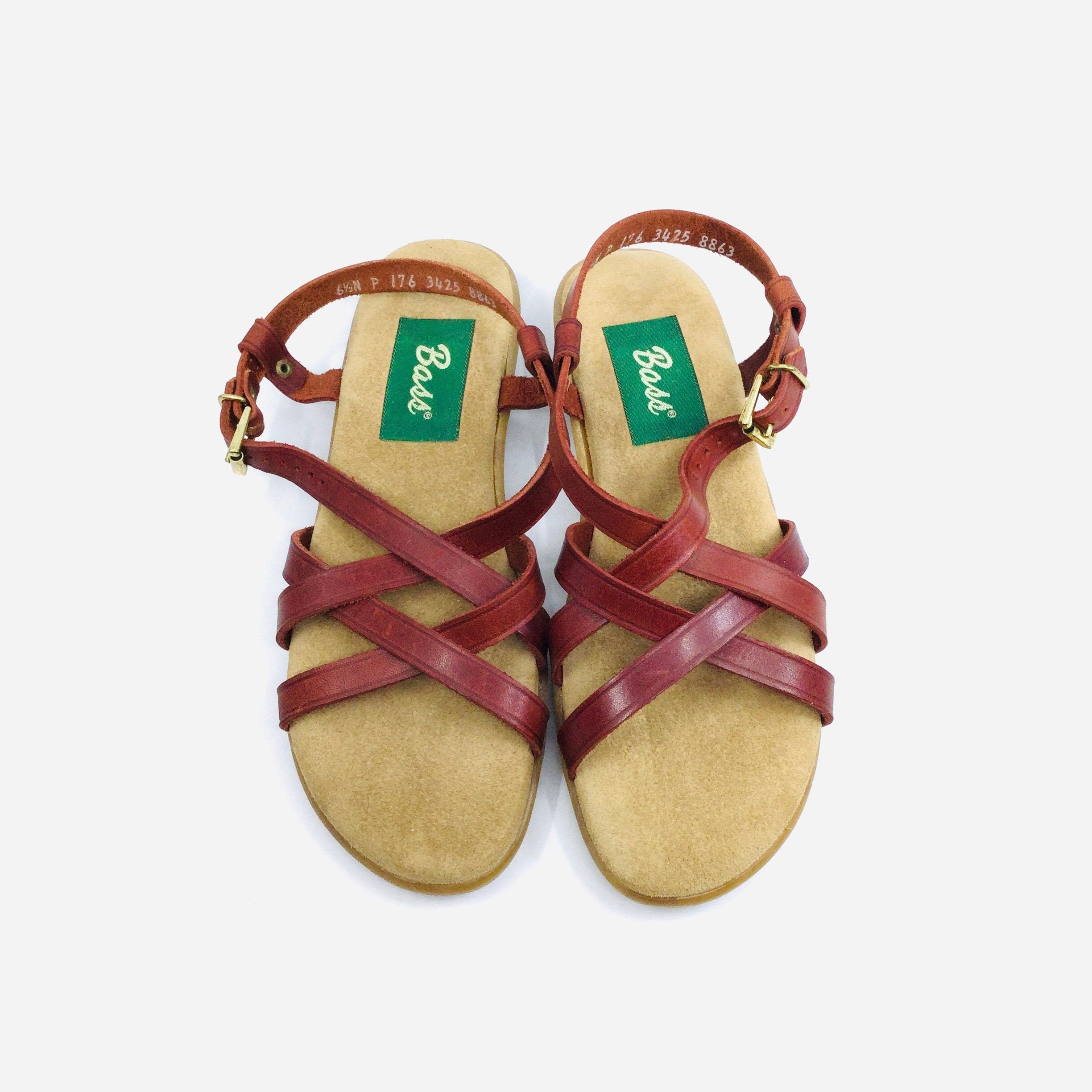 Bass sandals hotsell on sale