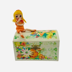 Vintage 1960s Jaymar Music Jewelry Box With Detachable Snap On Big Eyes Doll Japan (Not Working Missing Ballerina Sold As Is)