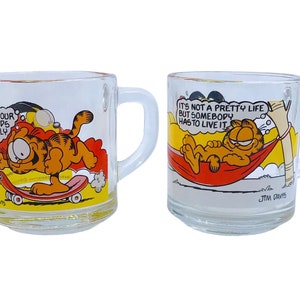 2 Vintage Mcdonalds Garfield Odie Glass Mugs 1978 Skateboard & Hammock