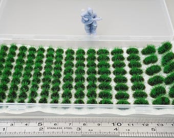 JHT - Dark Green Model Grass Clusters - Self Adhesive Grass Tufts - 5mm height x 8/10mm round, 8x12mm/10x15mm oval base