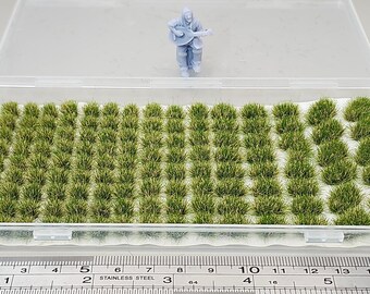 JHT - Autumn Green Model Grass Clusters - Self Adhesive Grass Tufts - 5mm height x 8/10mm round, 8x12mm/10x15mm oval base