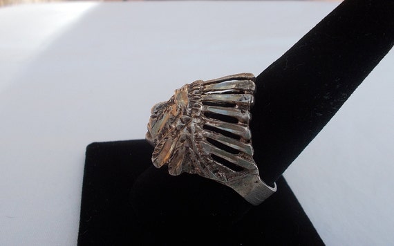 Vintage~Sterling Silver~Hand~Hammered~Chief~Ring~… - image 3