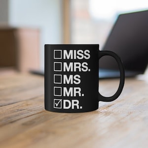 Doctor Graduation Gift - Dr. Title Checklist - Med School / Graduate School - MD, DO, PhD, DPT, PharmD