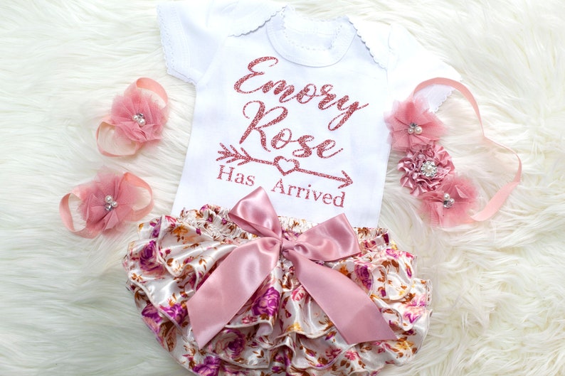 Baby Girl Clothes, Baby Girl Coming Home Outfit, Newborn Girl Photo Outfit, Personalized Baby Girl Bloomer Set 