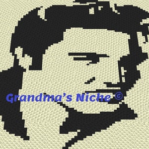 Puede incluir: Retrato en pixel art en blanco y negro de un hombre con un peinado pompadour. La imagen es un patrón de ganchillo.
