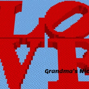Puede incluir: Una manta de crochet roja con la palabra "LOVE" escrita en letras grandes. El fondo es de color azul claro. El texto "Grandma's Niche" está en la esquina inferior derecha.