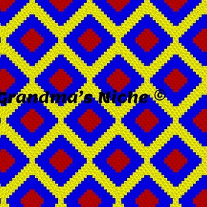 Op de afbeelding: Een kleurrijk geometrisch patroon met herhaalde ruitvormen in rood, blauw en geel. De tekst "Grandma's Niche" is zichtbaar in de afbeelding.