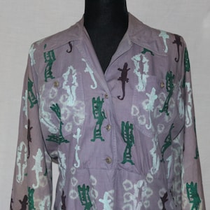 Wow! Artsy Hand-Stecilled 1940s-1950s Shirtwaist Dress