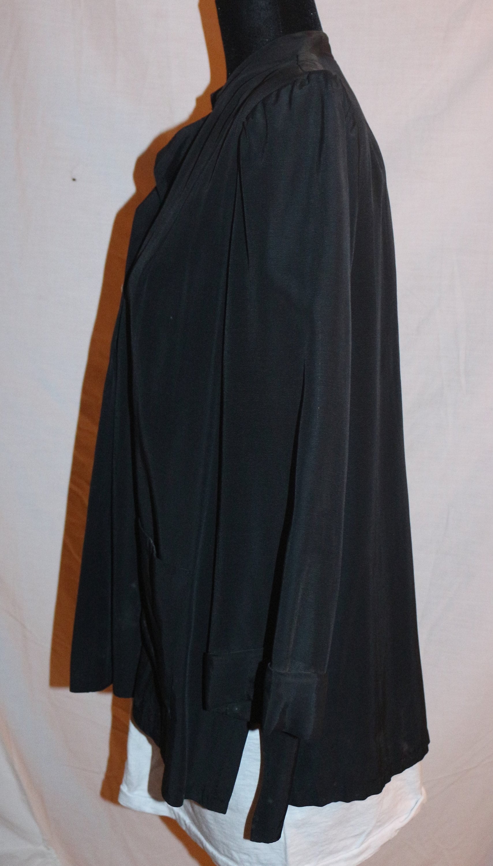Chaqueta vintage de rayón negro Una belleza - Etsy España