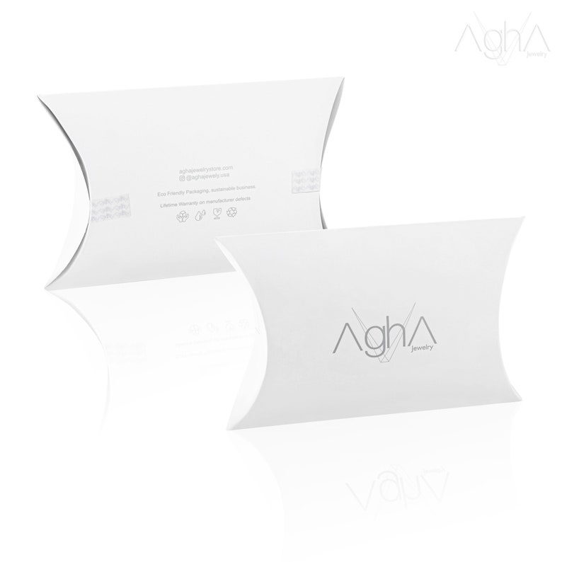 Top Only Titanium ASTM F136 Internally Threaded Flat Comma lip piercing cartilage piercing 18g-16g tragus piercing