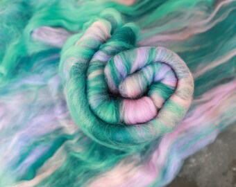 Art batt / carded wool, felting wool, spinning lining, carded fleece, fleece wool merino, spinning wool, hand carded wool silk / felting batts