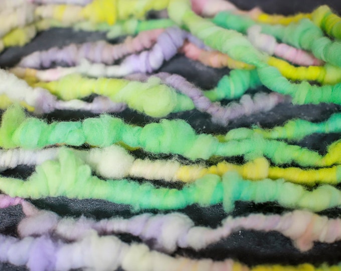 Art Yarn, Thick and thin Yarn Handspun Effect Yarn Merino Wool Slub Yarn / Felt Wool, Wool for Weaving