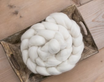 Merino combed wool fibers for spinning and felting / doll hair / roving wool / felting wool / 21 micron / white