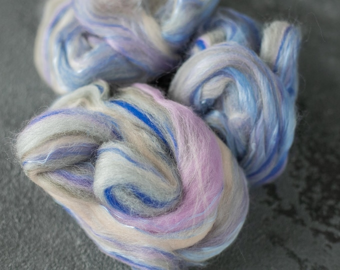 Sample combed top / Roving / Merino Wool Tops / Blends wool for spinning and felting / Handblended Wool / Hand-pulled wool