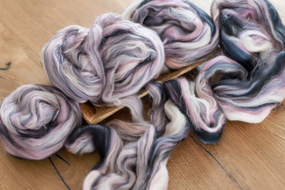 Sample combed top / Roving / Merino Wool Tops / Blends wool for spinning and felting / Handblended Wool / Hand-drawn wool