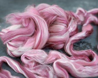 Sample Silk merino wool roving / hand combed top / for spinning and felting / ametist