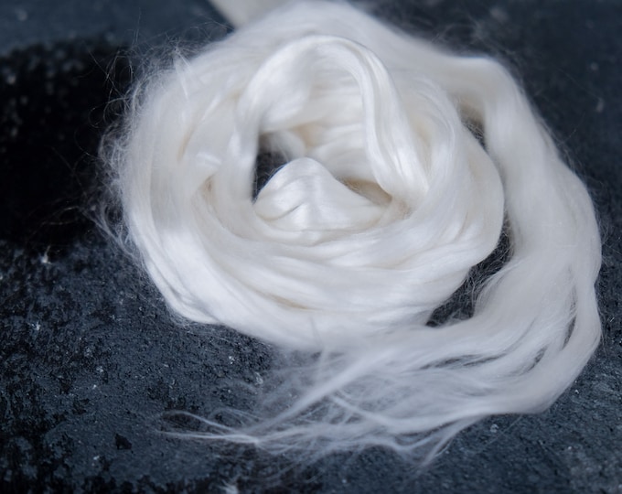 Mulberry silk white / for spinning and felting / mulberry silk tops