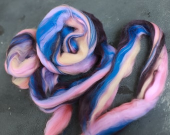 Sample Silk merino wool roving / hand combed top / for spinning and felting