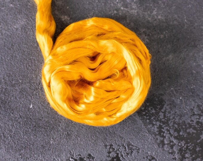 Mulberry silk yellow / for spinning and felting / mulberry silk tops