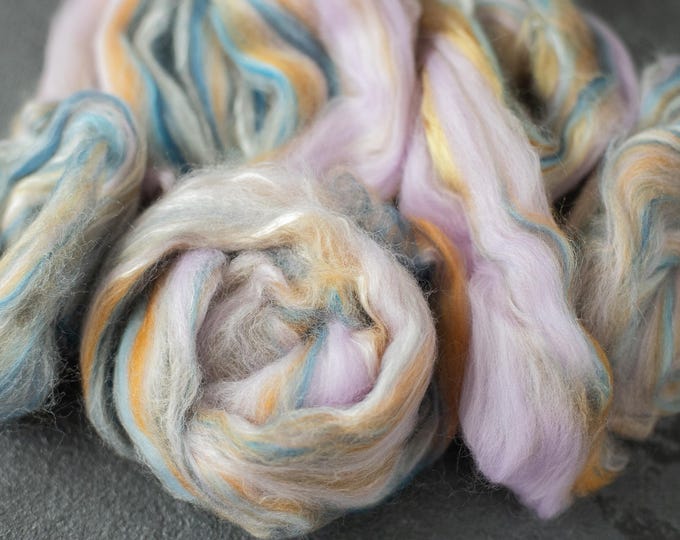 Sample combed top / Roving / Merino Wool Tops / Blends wool for spinning and felting / Handblended Wool / Hand-pulled wool