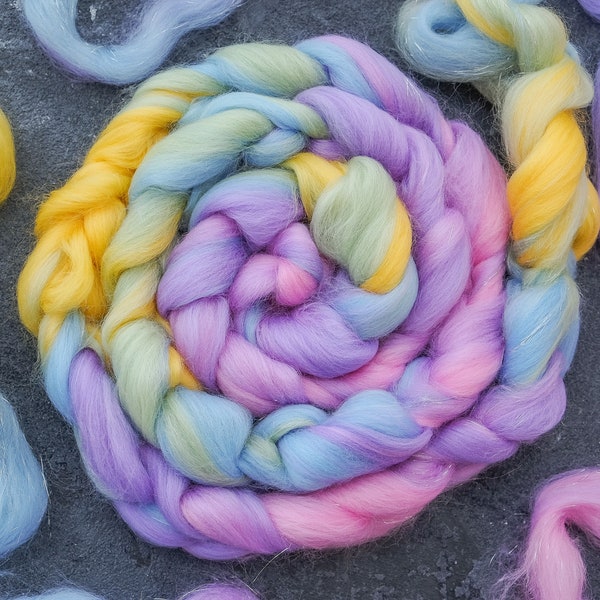 Rainbow merino wool & stellina roving / hand combed top / for spinning and felting